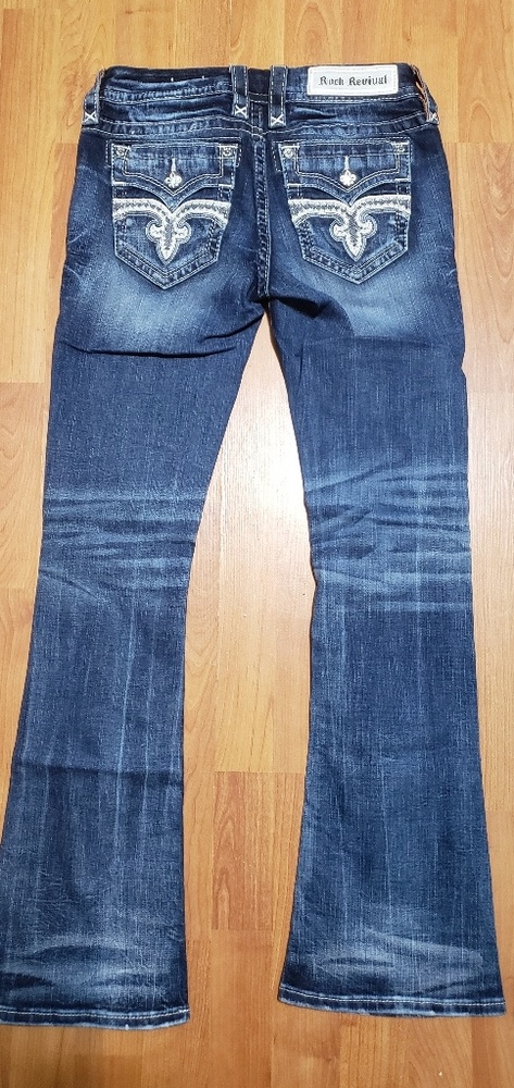 NWOT Rock Revival jeans